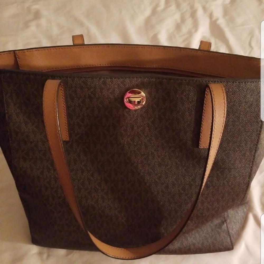 Mk tote